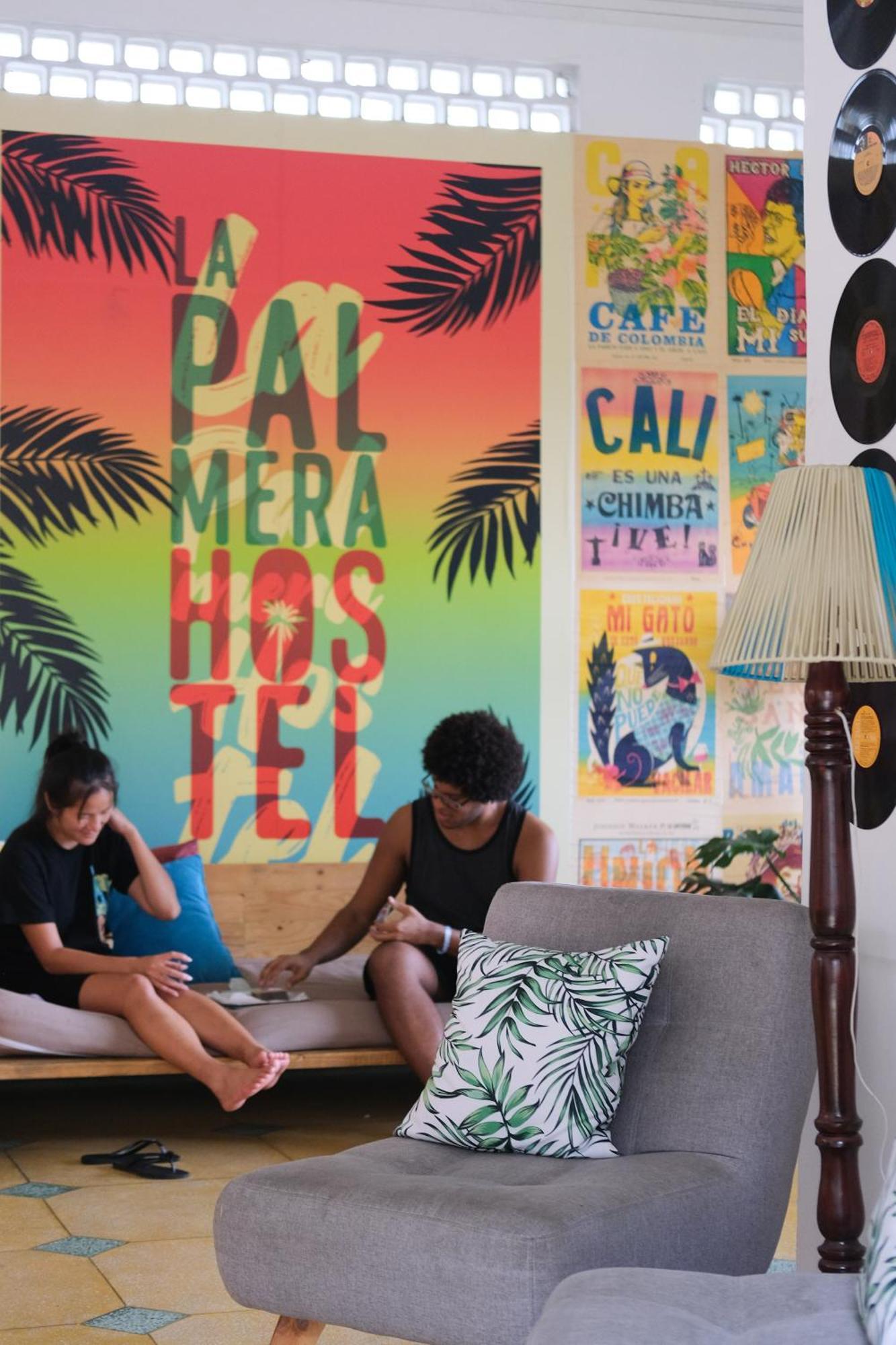 La Palmera Hostel Кали Экстерьер фото